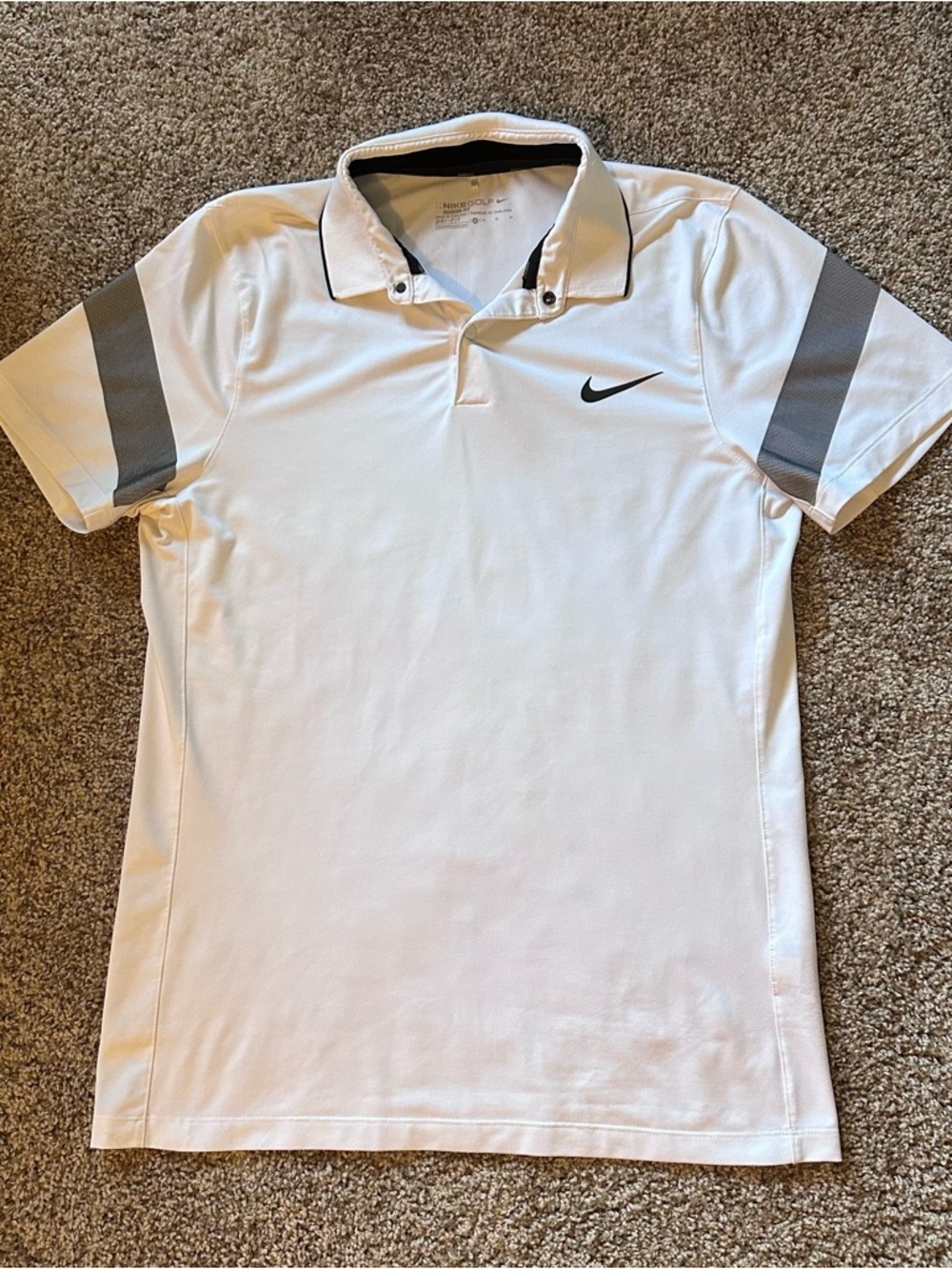 Nike Golf Men’s White Polo with Gray Accents